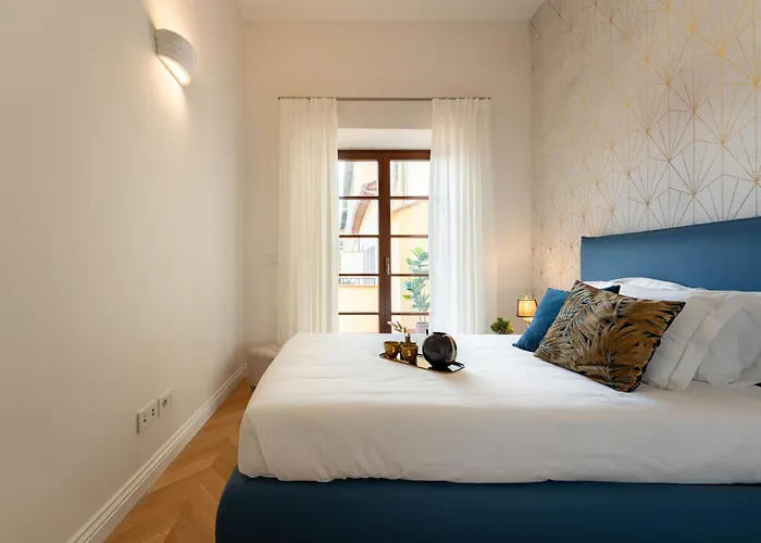 - Modern Florentine Terrace Few Steps From Duomo アパート