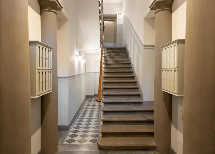 - Modern Florentine Terrace Few Steps From Duomo * フィレンツェ